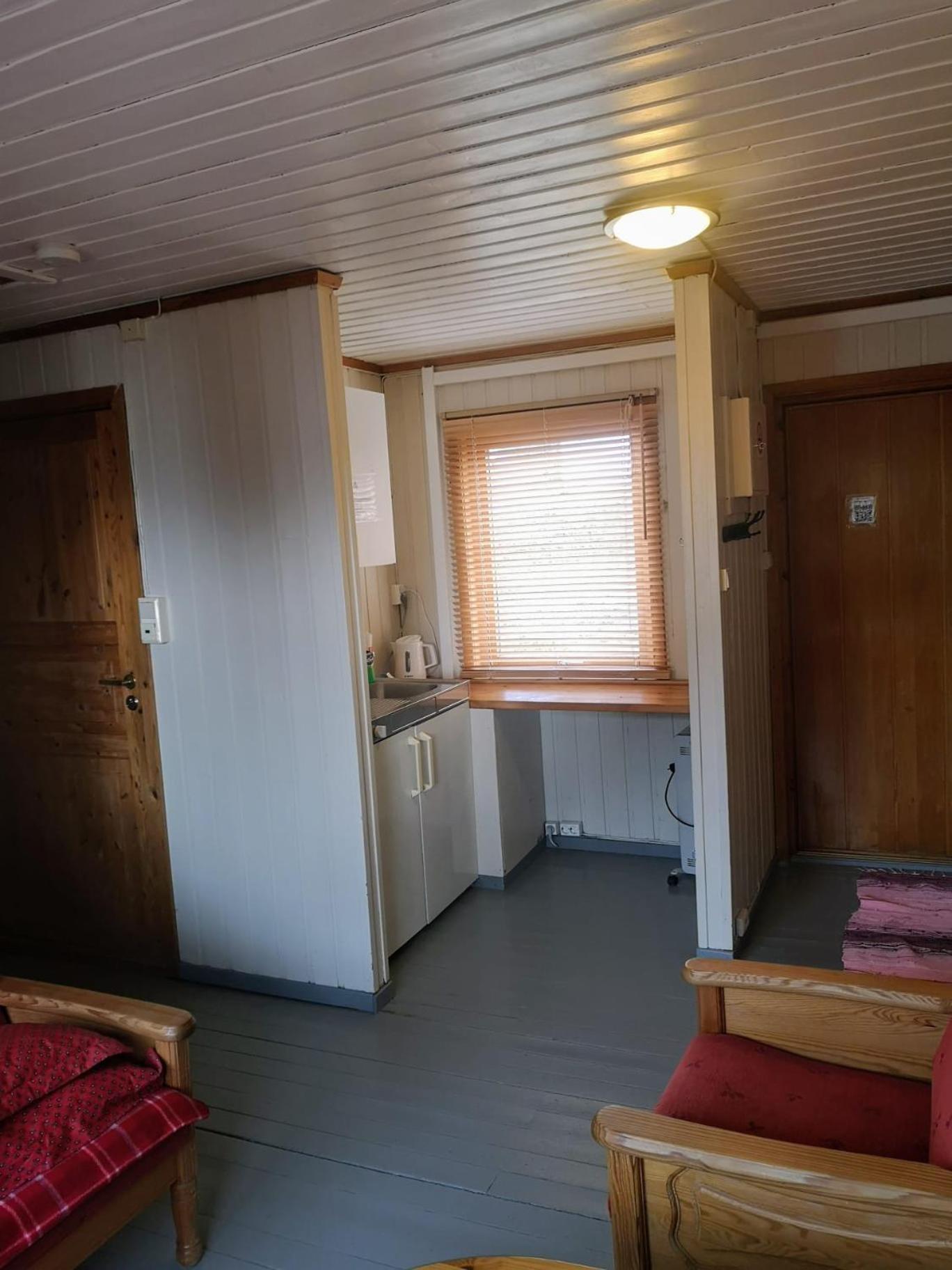 Ulvsvag Gjestgiveri Og Fjordcamping As Eksteriør billede